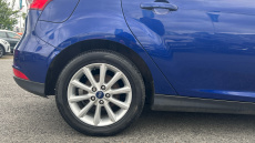 Ford Focus 1.0 EcoBoost 125 Titanium 5dr Petrol Hatchback